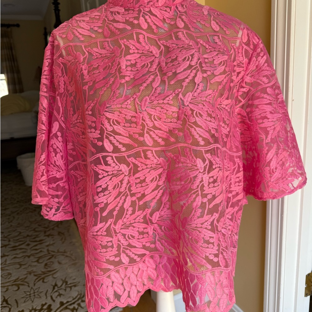 Elegant Pink Lace Top